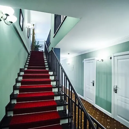 Sherlock Holmes Boutique Hotel-2