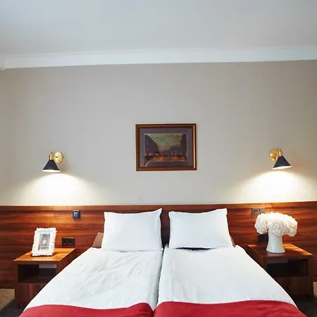 Sherlock Holmes Boutique Hotel-3